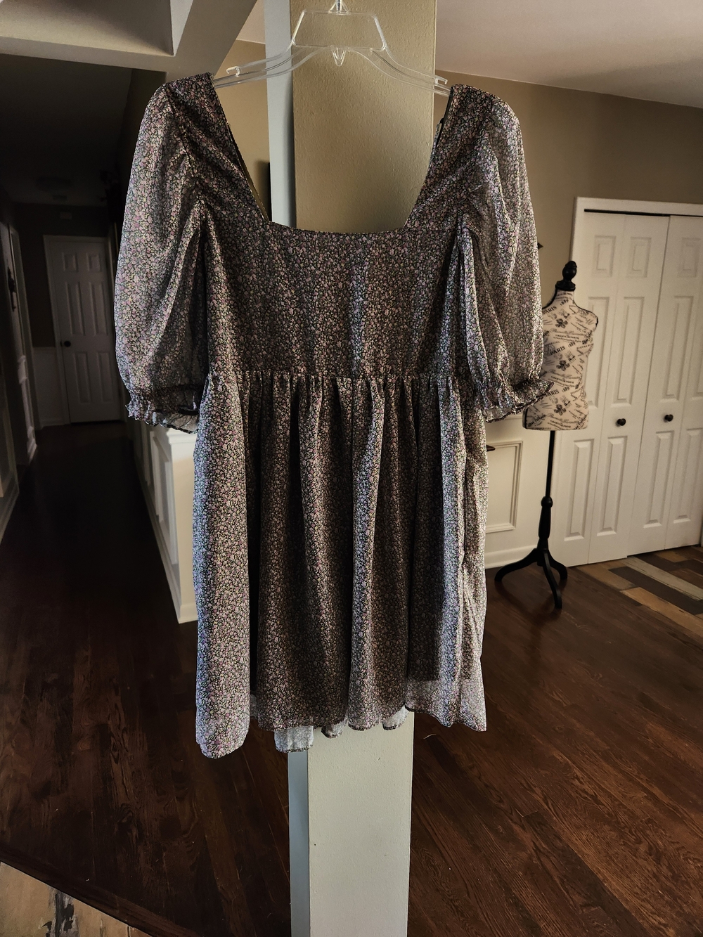 Arula Floral Square-Neck Puff Sleeve Mini Dress - Lavender Floral Size X